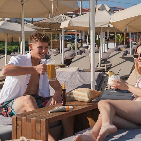Hotel Agni On The Beach 사르티 외부 사진
