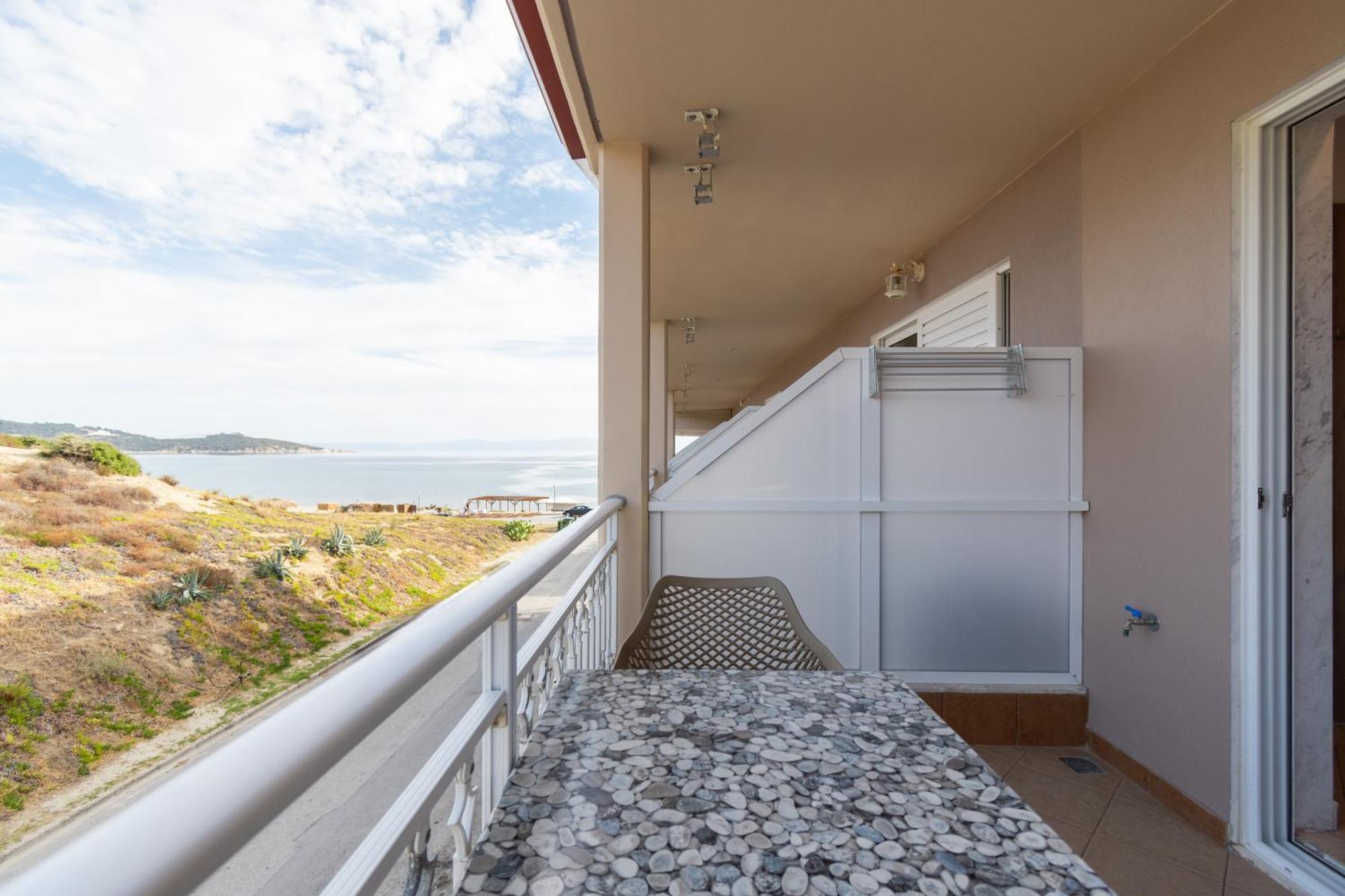 Hotel Agni On The Beach 사르티 외부 사진