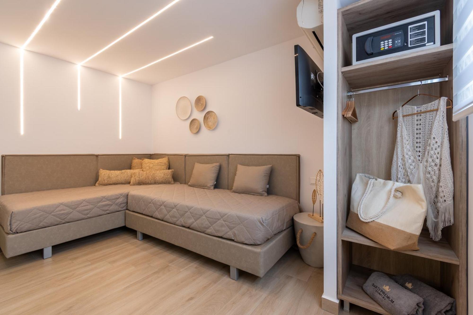 Hotel Agni On The Beach 사르티 외부 사진