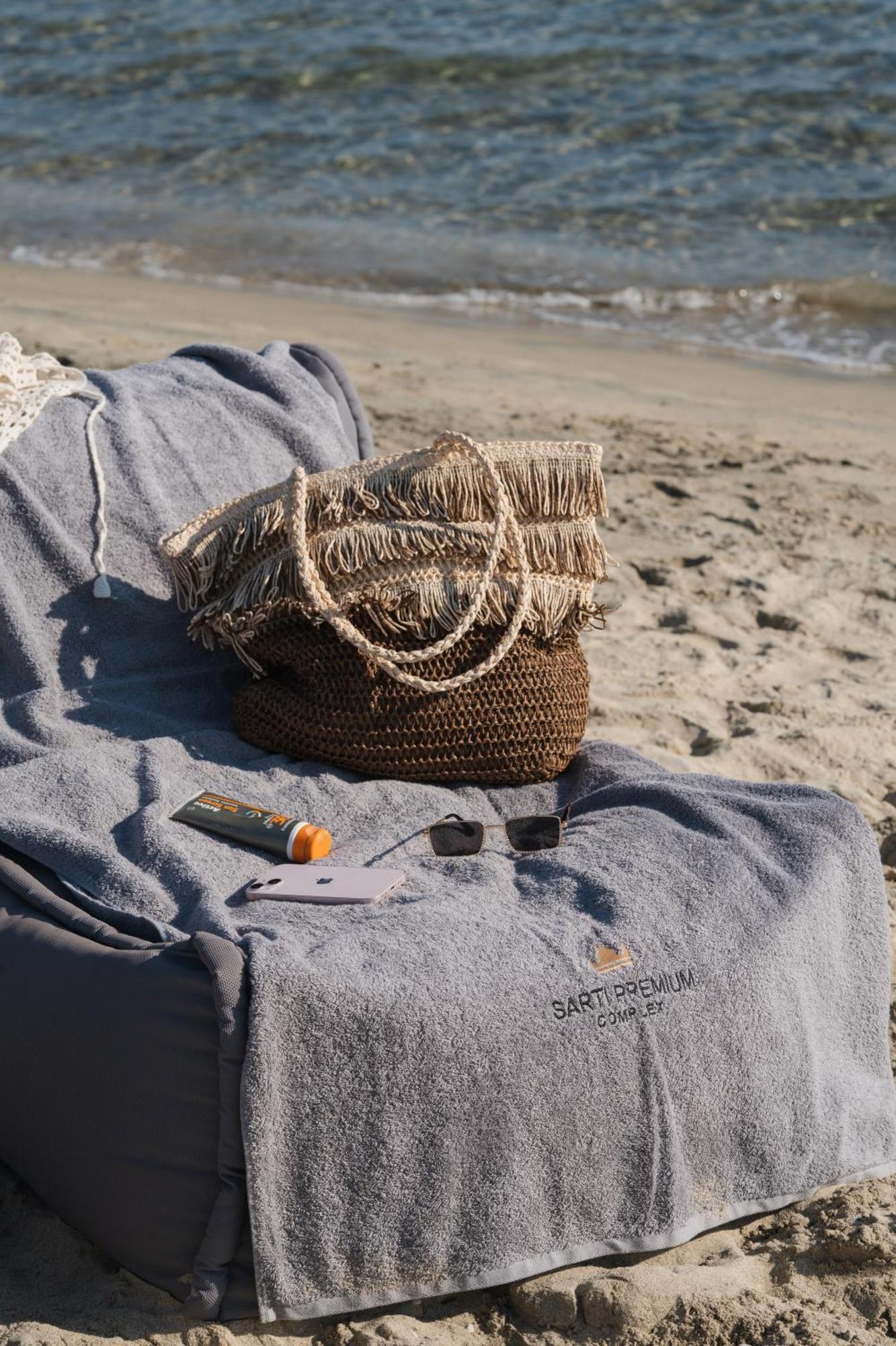 Hotel Agni On The Beach 사르티 외부 사진