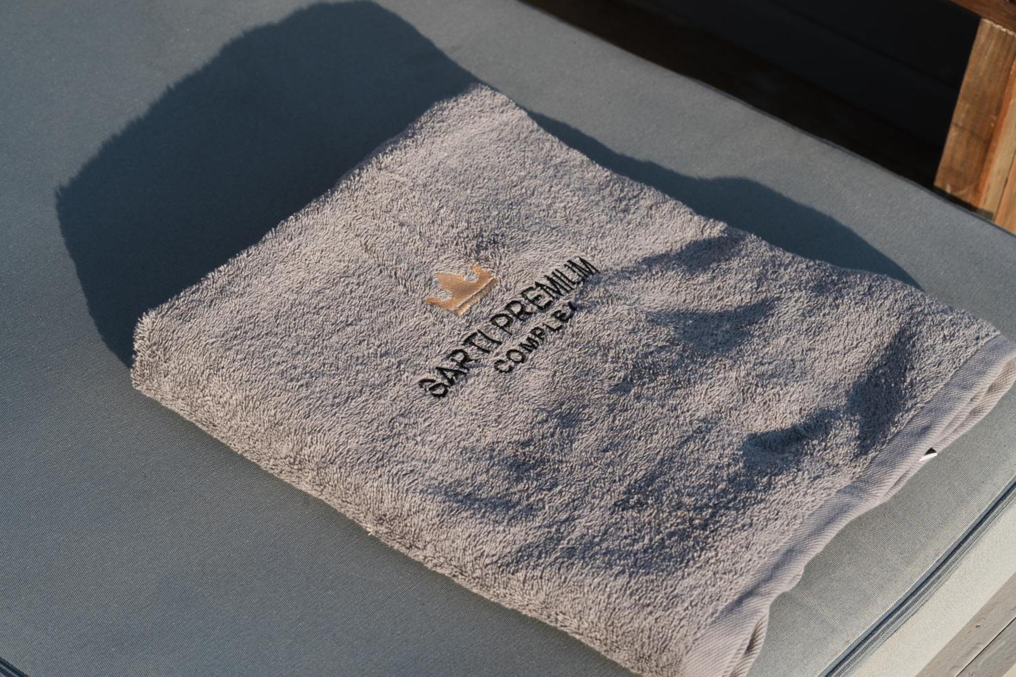 Hotel Agni On The Beach 사르티 외부 사진